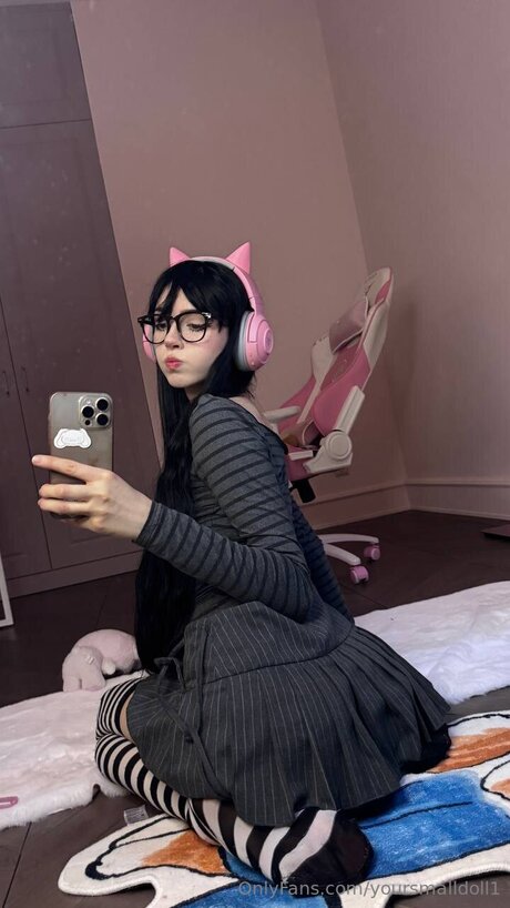 Yoursmalldoll1 pornstar free archive