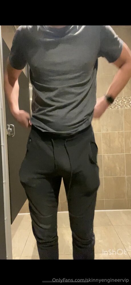 Skinnyengineervip model high quality img