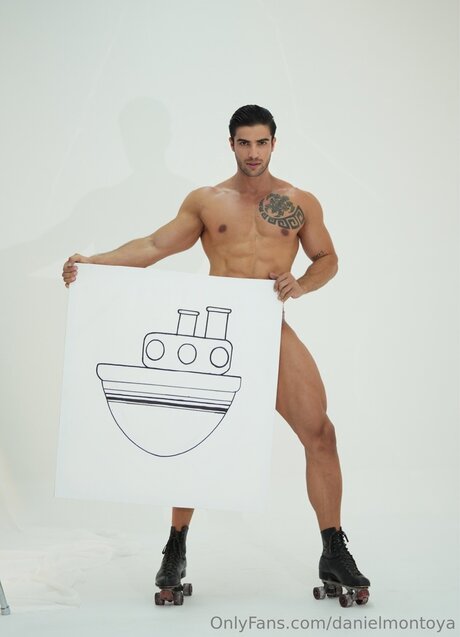 Danielmontoya pornographic star pics