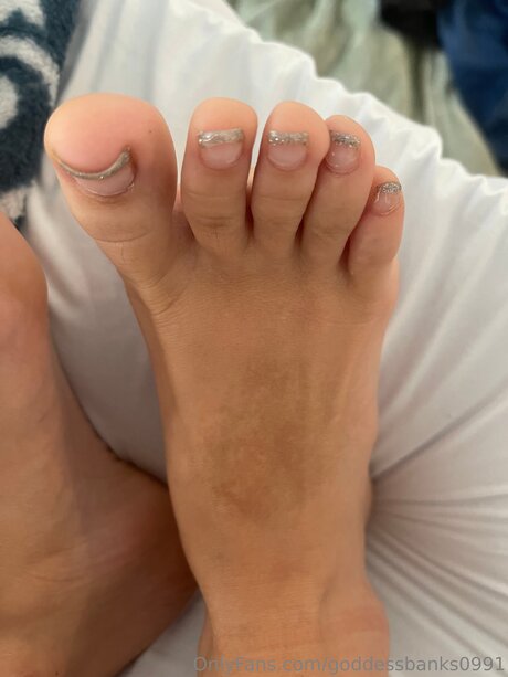 Goddessbanks0991 perfect actress pic