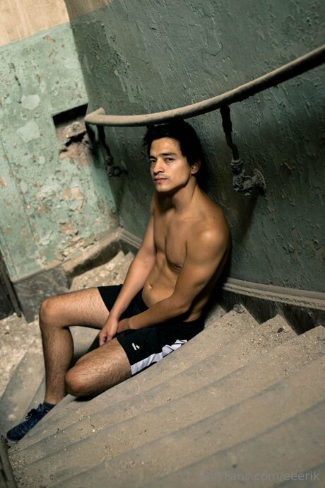 Eeerik naked pornstar images