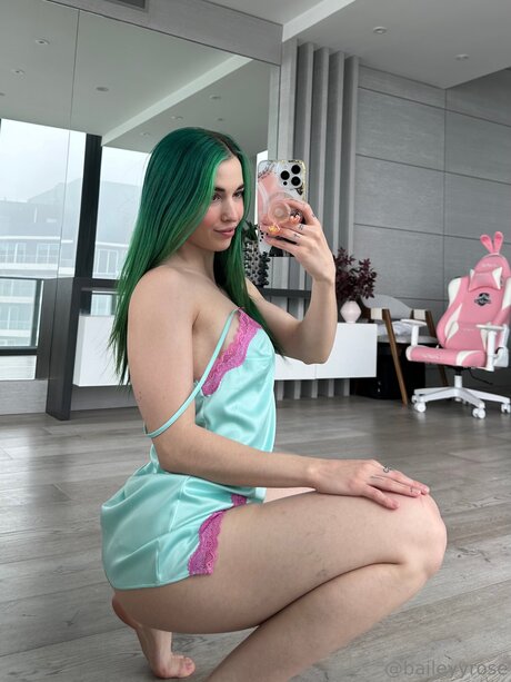 Baileyyrose pornstar sexy pic