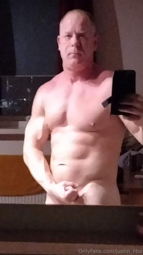 Justin Libo sex model gallery