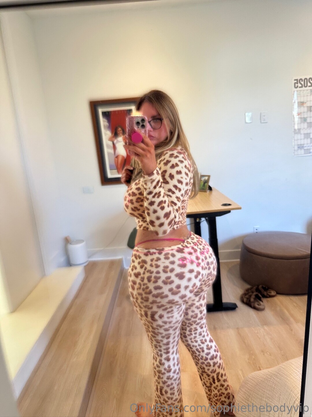 Sophiethebodyvip model hot img