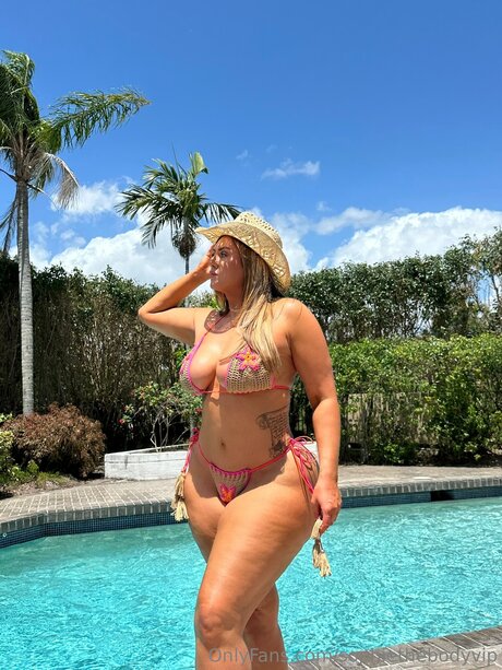 Sophiethebodyvip sexy model photos