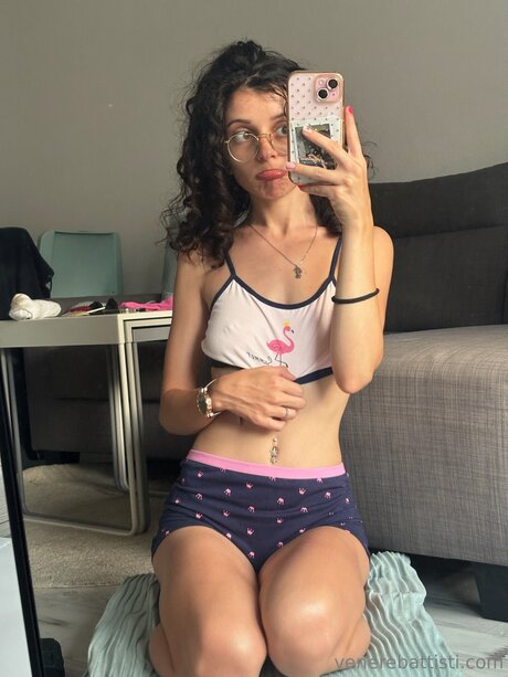 Venere Battisti pornstar nudes picture