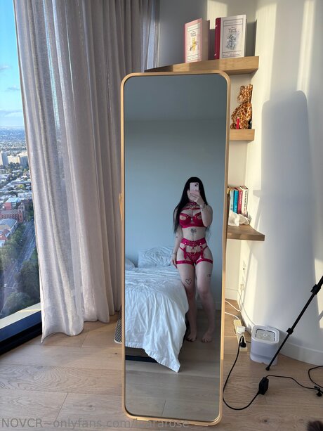 curvy shemale onlyfans hot sexy images