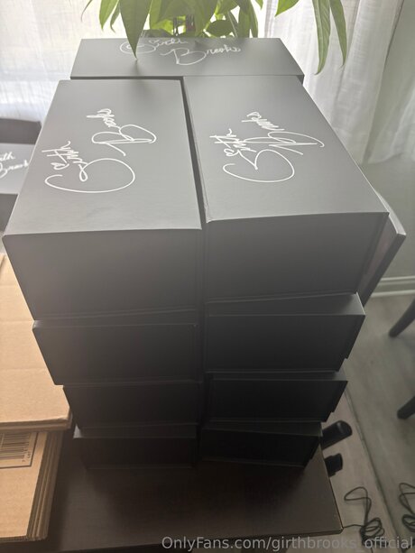 Girthbrooks Official pornstar xxx img