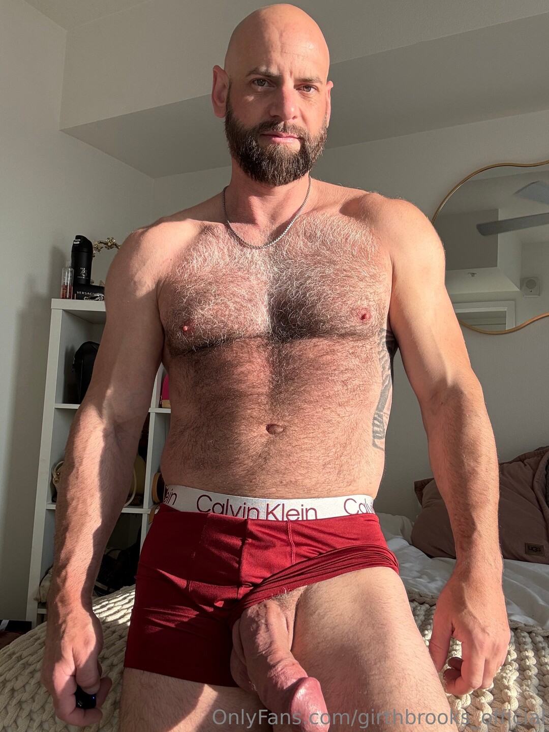 Girthbrooks Official nudes actress archive