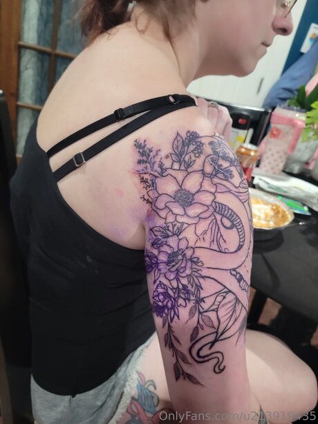 U213919435 pornstar free pictures