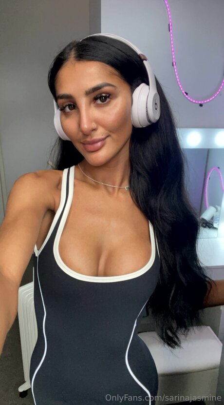 Sarinajasmine hd star gallery