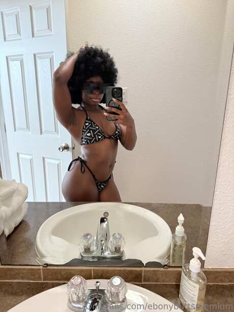 condom onlyfans pretty pics