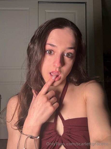 Scarlettgraceee pornstar nude image