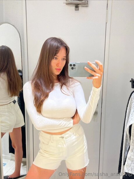 Sasha Araki Vip model nudes image