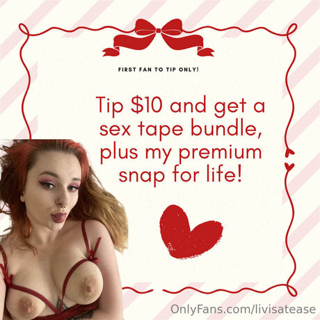 Livisatease naked pornstar photo