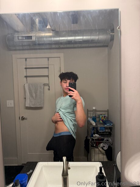 latina shemale onlyfans naked pic