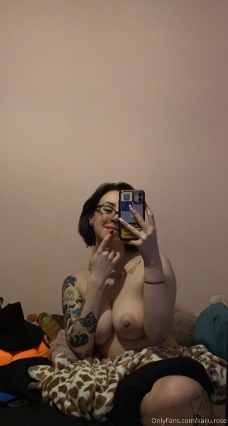 Kaiju rose erotic actress pics