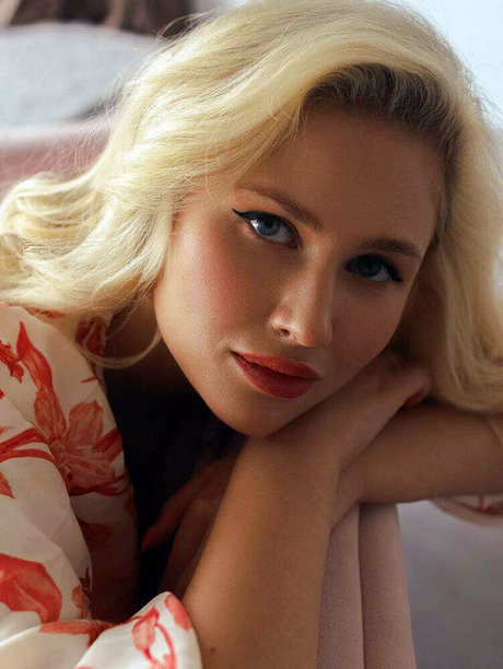 Merelin_ perfect actress archive