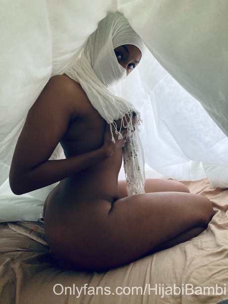 Hijabi Bambi nude pornstar archive