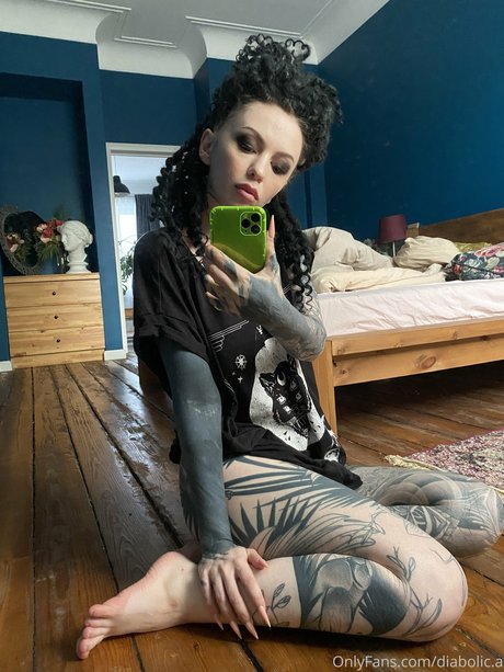 Teena_ pretty pornstar image