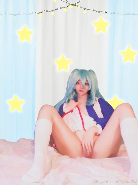 The Waifu Mask model hd pic