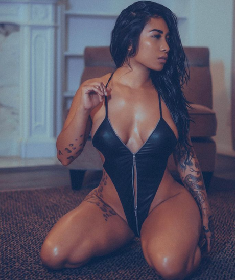 Aj Fox Synn perfect pornstar gallery