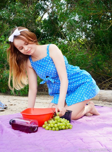 Alisaya_ exclusive actress picture