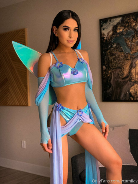 Camila Valentina art model images