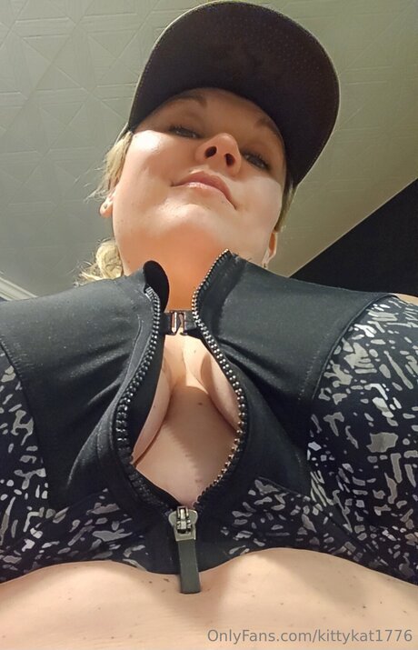 Kittykat1776 nudes star images