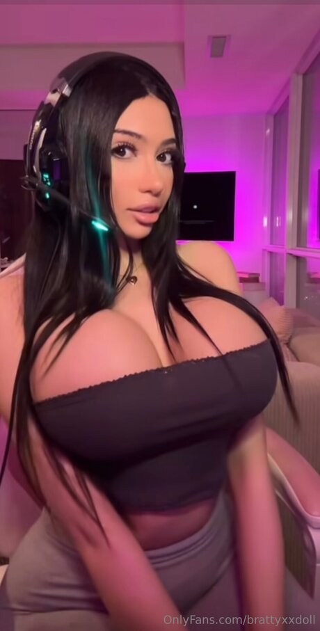 Brattyxxdoll star hd img