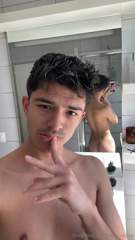 Skittydoux hd star picture