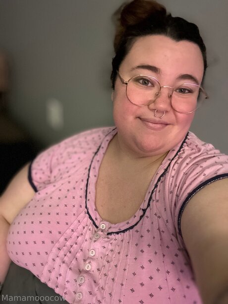 Mamamooocow sexy pornstar gallery