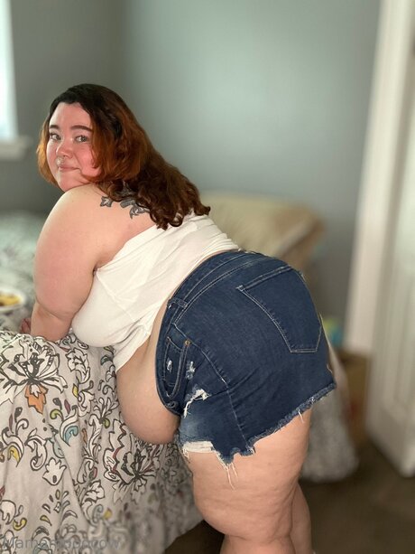 Mamamooocow beautiful model photo