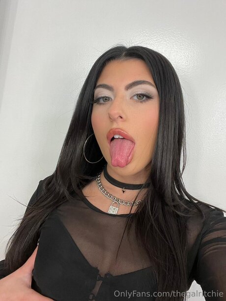 hairy legs onlyfans nudes pictures