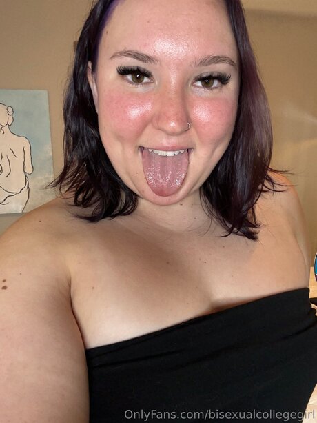 Bisexualcollegegirl pornstar perfect image