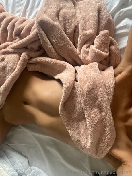 Babybriefree erotic pornstar img