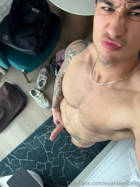 feet milf onlyfans top pic