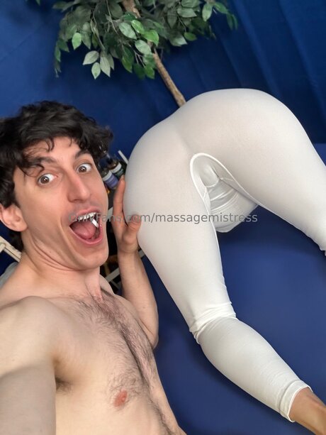 Massagemistress xxx actress images