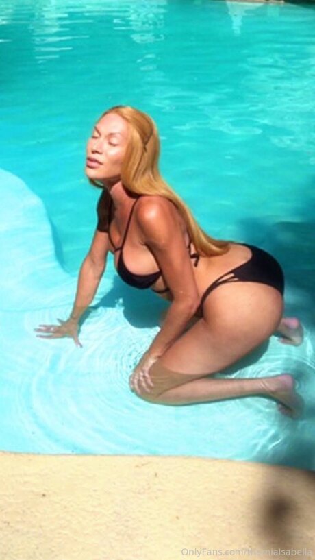 Themiaisabella star pornographic archive