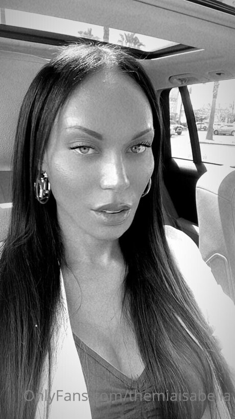 Themiaisabella star top image