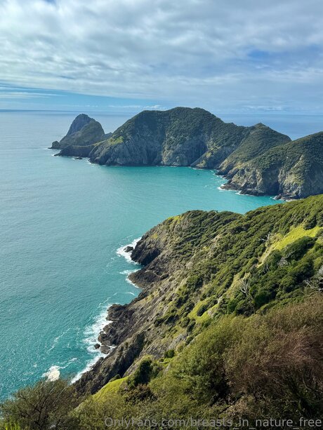 Breasts In Nature Free pretty pornstar gallery