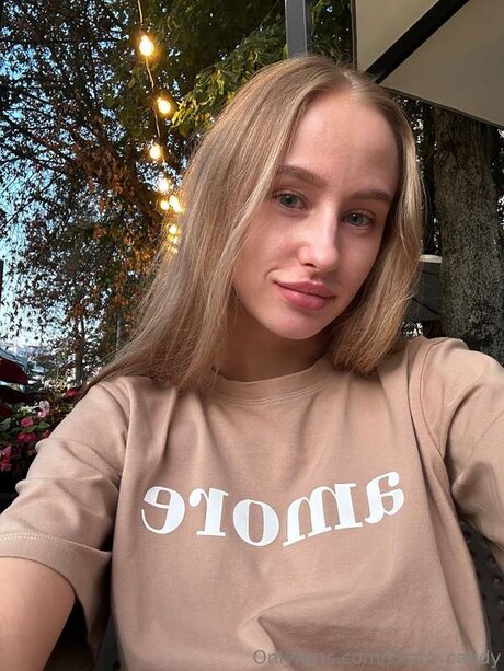 Kkate Candy star nude pics