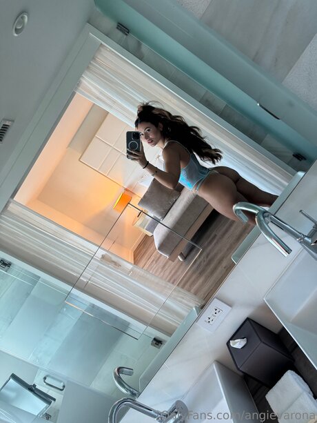 Angievarona perfect pornstar picture