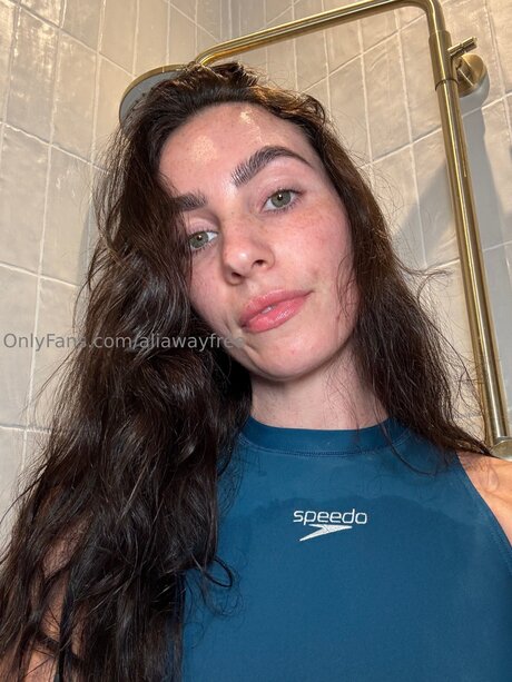 Aliawayfree nudes actress pictures