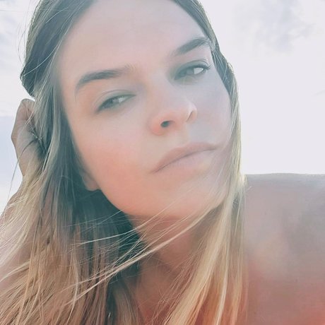 Cherryflowerxxx Miley_ model nude image