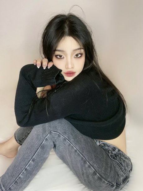 Xyakuma model porn pic