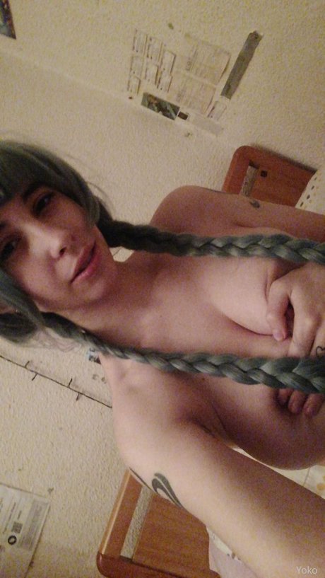 black lesbian onlyfans nudes image