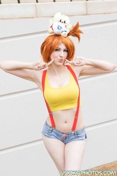 Rebecca Kinny beautiful model picture