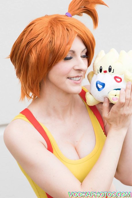 Rebecca Kinny pretty star pic