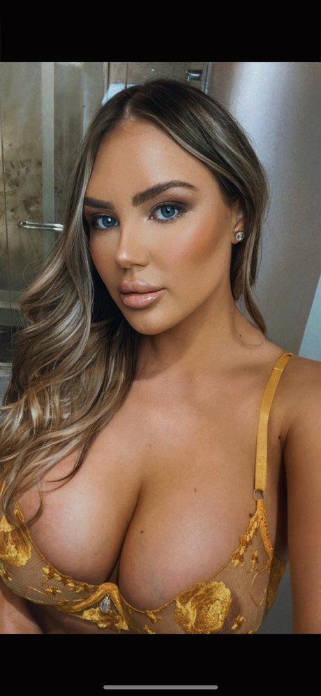 Mel Eeeelll star free pictures